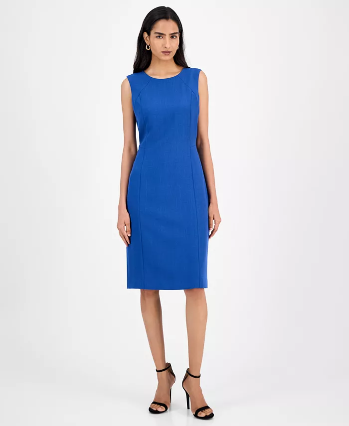Платье-футляр без рукавов с круглым вырезом из крепа, стандартного и миниатюрного размера Kasper, синий 
Платье-футляр без рукавов с круглым вырезом из крепа, стандартного и миниатюрного размера Kasper, синий