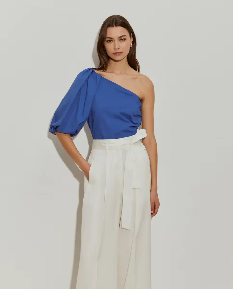 Женский топ асимметричный с рукавом-шар Lion of Porches, синий
Женский топ асимметричный с рукавом-шар Lion of Porches, синий