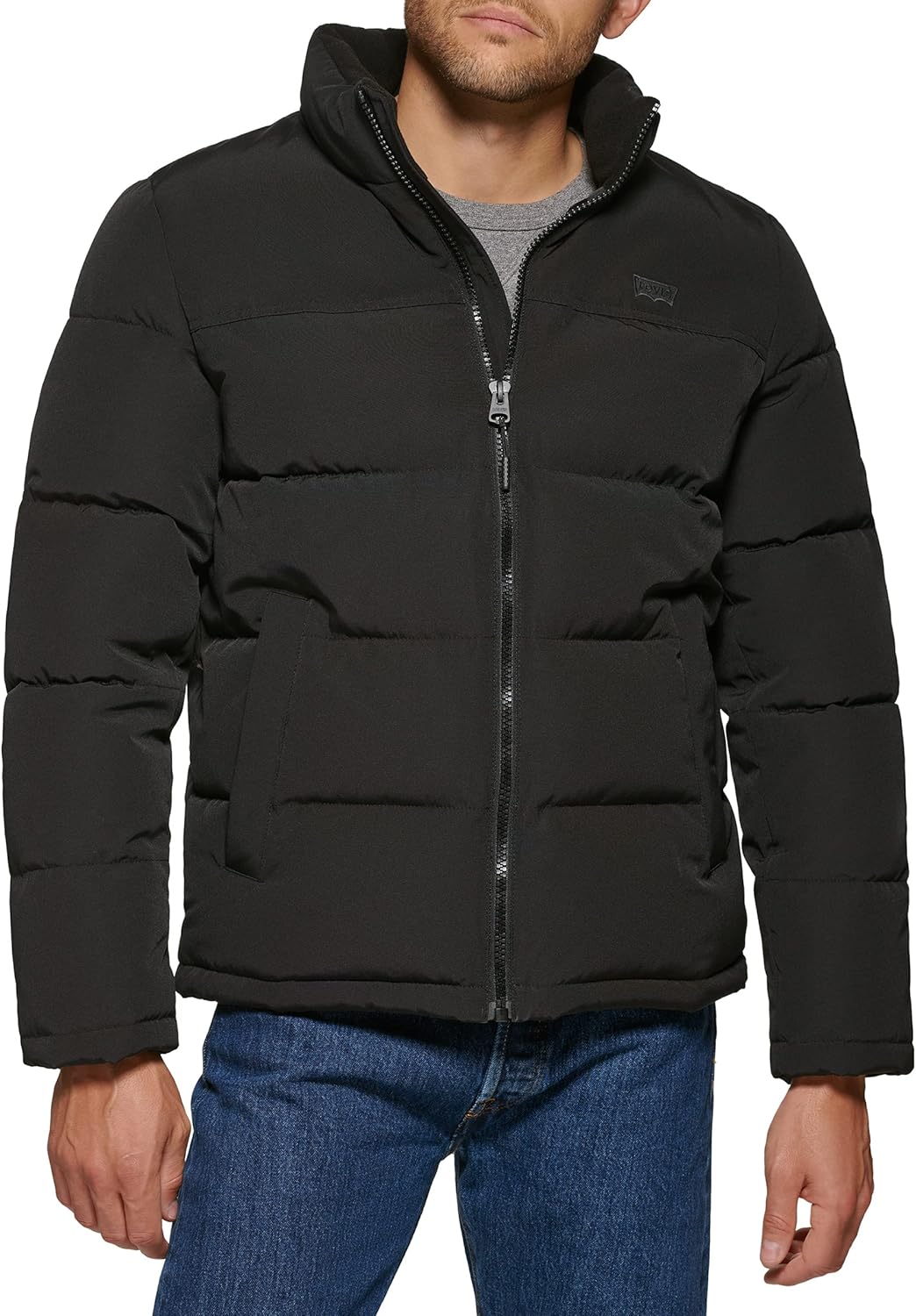 Мужская куртка Levi's Arctic Cloth Retro Bubble Puffer, Black/Black Tonal Logo
Мужская куртка Levi's Arctic Cloth Retro Bubble Puffer, Black/Black Tonal Logo