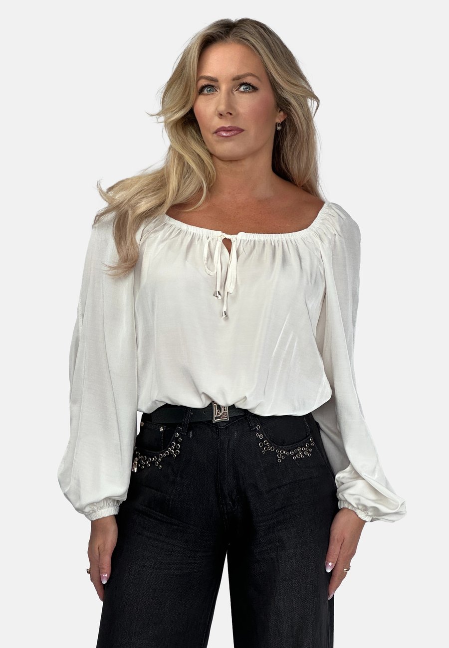 Блуза REGINA FASHION SQUARE NECK , Ecru/White Denim
Блуза REGINA FASHION SQUARE NECK , Ecru/White Denim