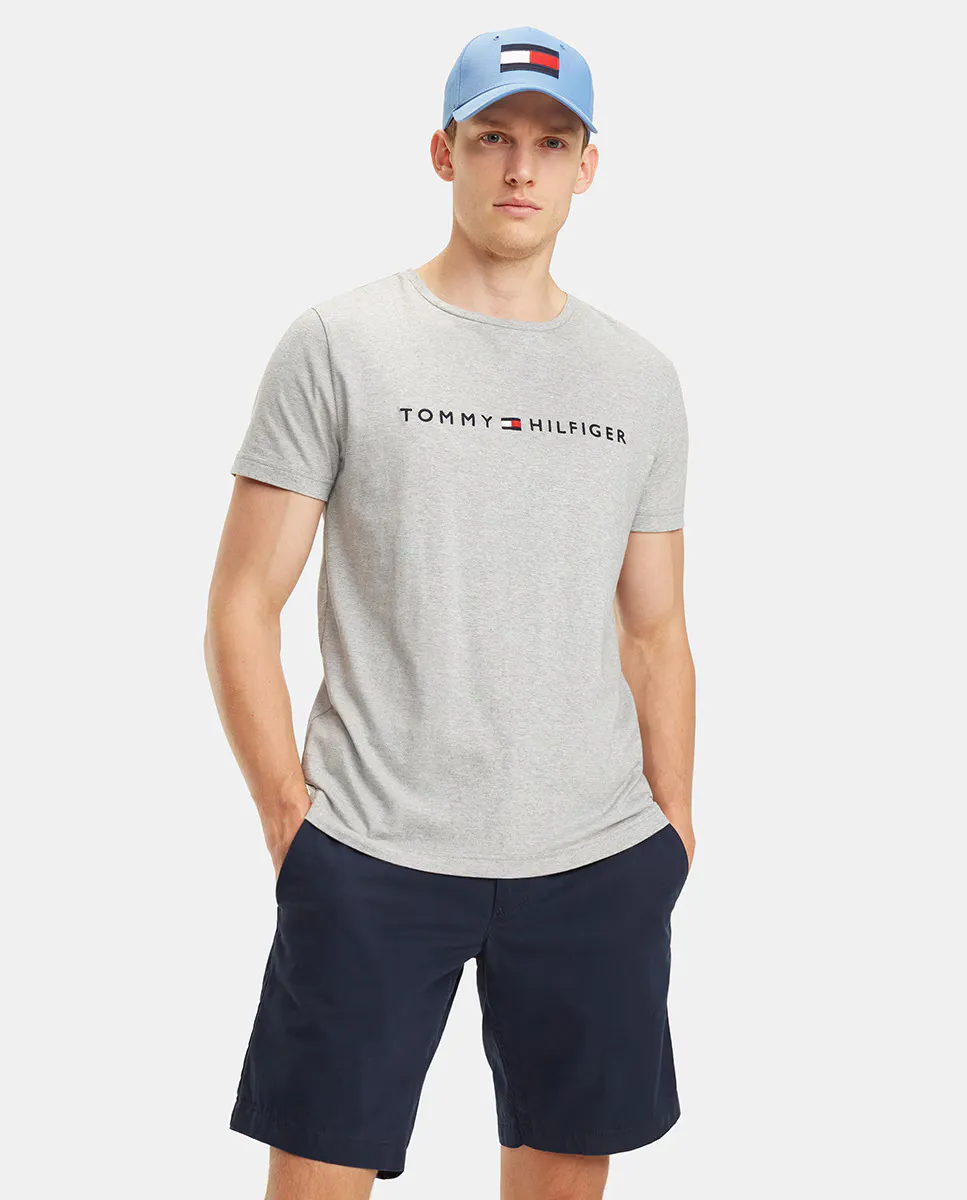 Серая мужская футболка с коротким рукавом Tommy Hilfiger, серый
Серая мужская футболка с коротким рукавом Tommy Hilfiger, серый