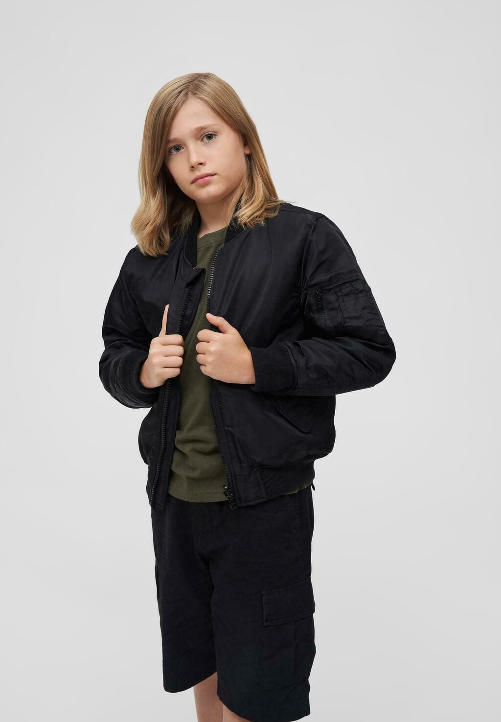 Куртка-бомбер Brandit, черный
Куртка-бомбер Brandit, черный