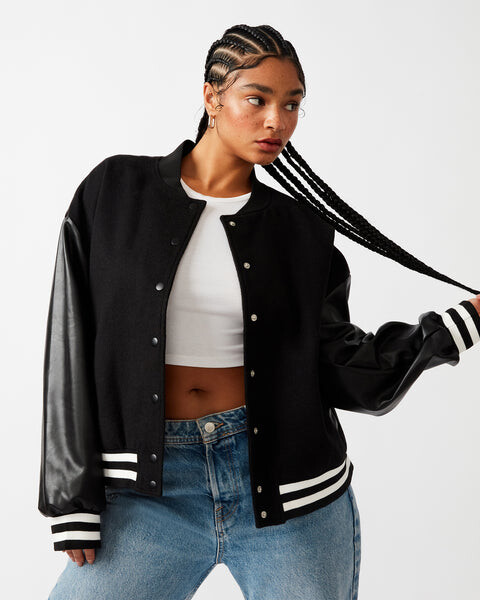 Куртка Alexandra Jacket Steve Madden, черный
Куртка Alexandra Jacket Steve Madden, черный