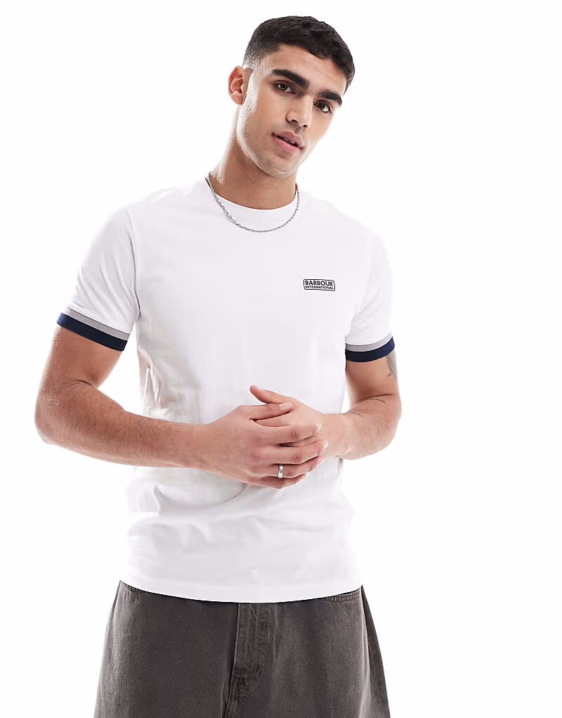 Футболка Barbour International Evan с наконечником белого цвета
Футболка Barbour International Evan с наконечником белого цвета