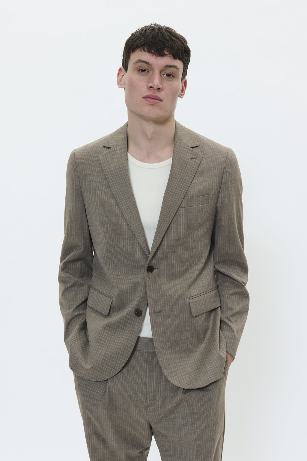 Пиджак-блейзер GEORGE Matinique, коричневый
Пиджак-блейзер GEORGE Matinique, коричневый