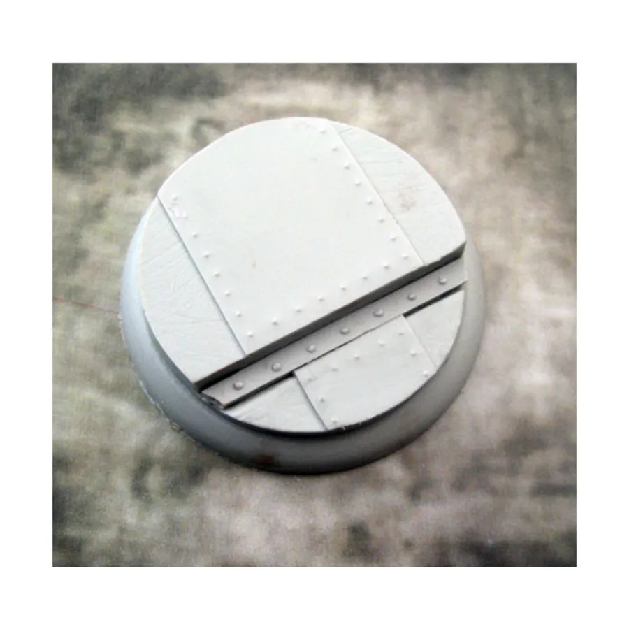 Круглая основа для губ 50 мм № 2 — Iron Deck, Miniature Bases - Flight Deck
Круглая основа для губ 50 мм № 2 — Iron Deck, Miniature Bases - Flight Deck