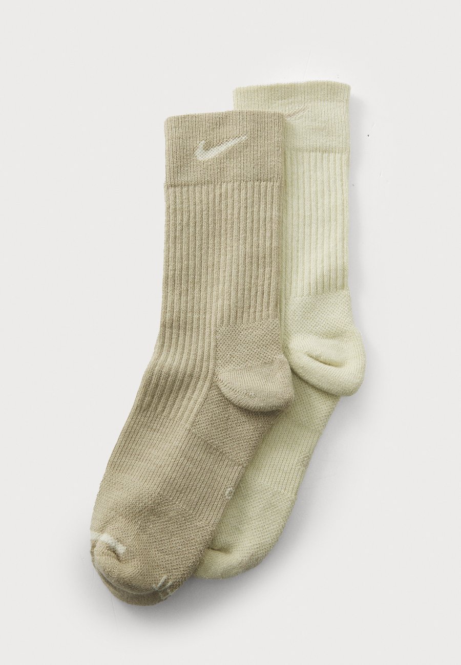Носки Nike Performance EVERYDAY CREW UNISEX 2 PACK, Desert Khaki/Ligth Khaki/Multi-Coloured
Носки Nike Performance EVERYDAY CREW UNISEX 2 PACK, Desert Khaki/Ligth Khaki/Multi-Coloured