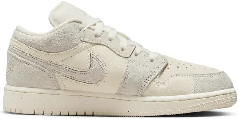 Детские кроссовки Nike Air Jordan 1 Low, бледно-слоновая кость
Детские кроссовки Nike Air Jordan 1 Low, бледно-слоновая кость
