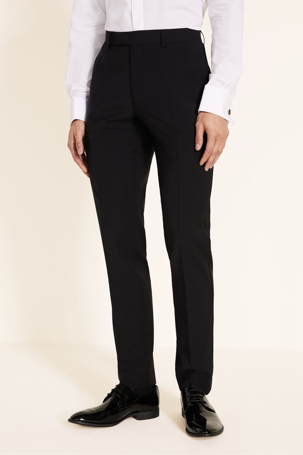 Черный спортивный костюм с узкими брюками MOSS, черный
Черный спортивный костюм с узкими брюками MOSS, черный