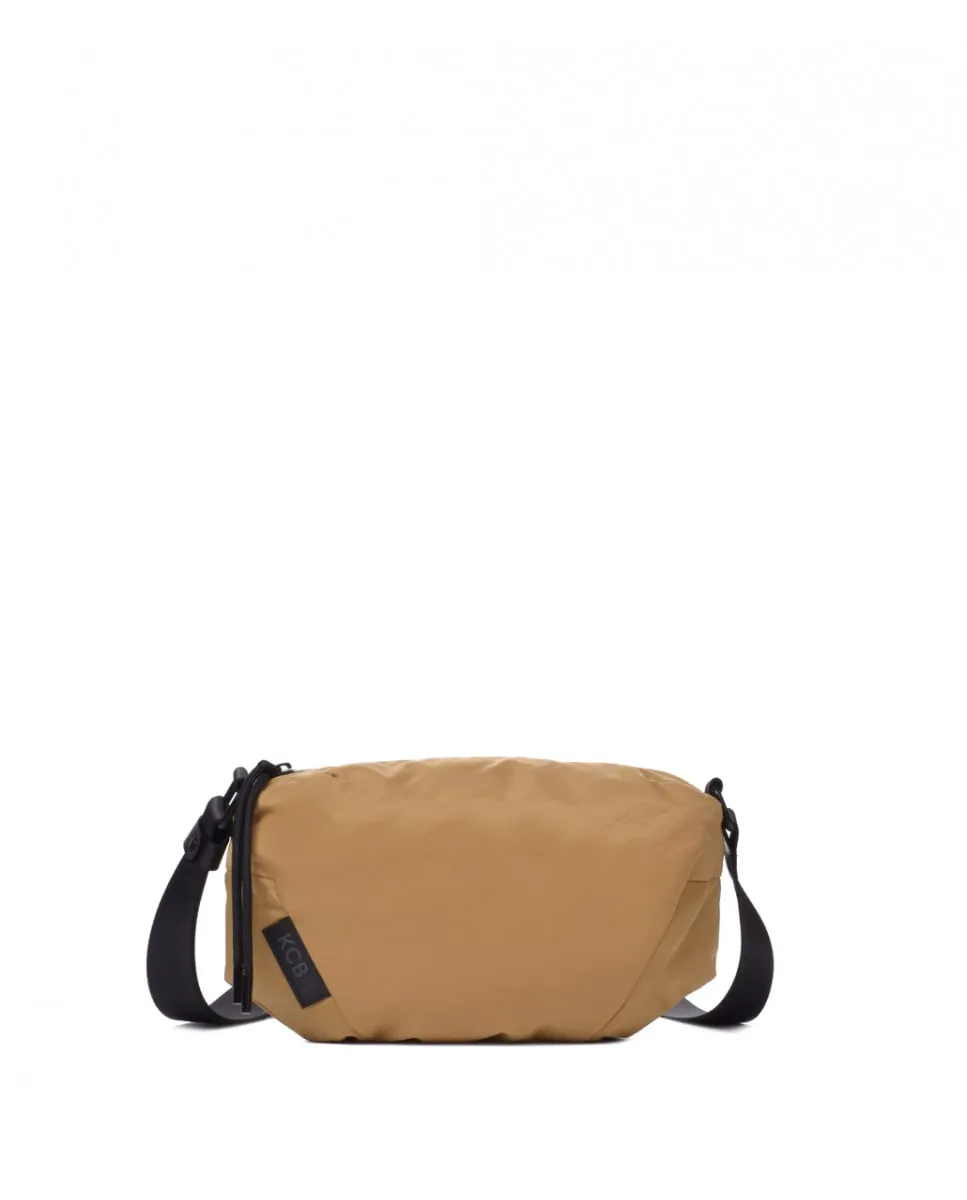 Женская сумка-бандо Puffy маленькая охра Kcb, песочный
Женская сумка-бандо Puffy маленькая охра Kcb, песочный