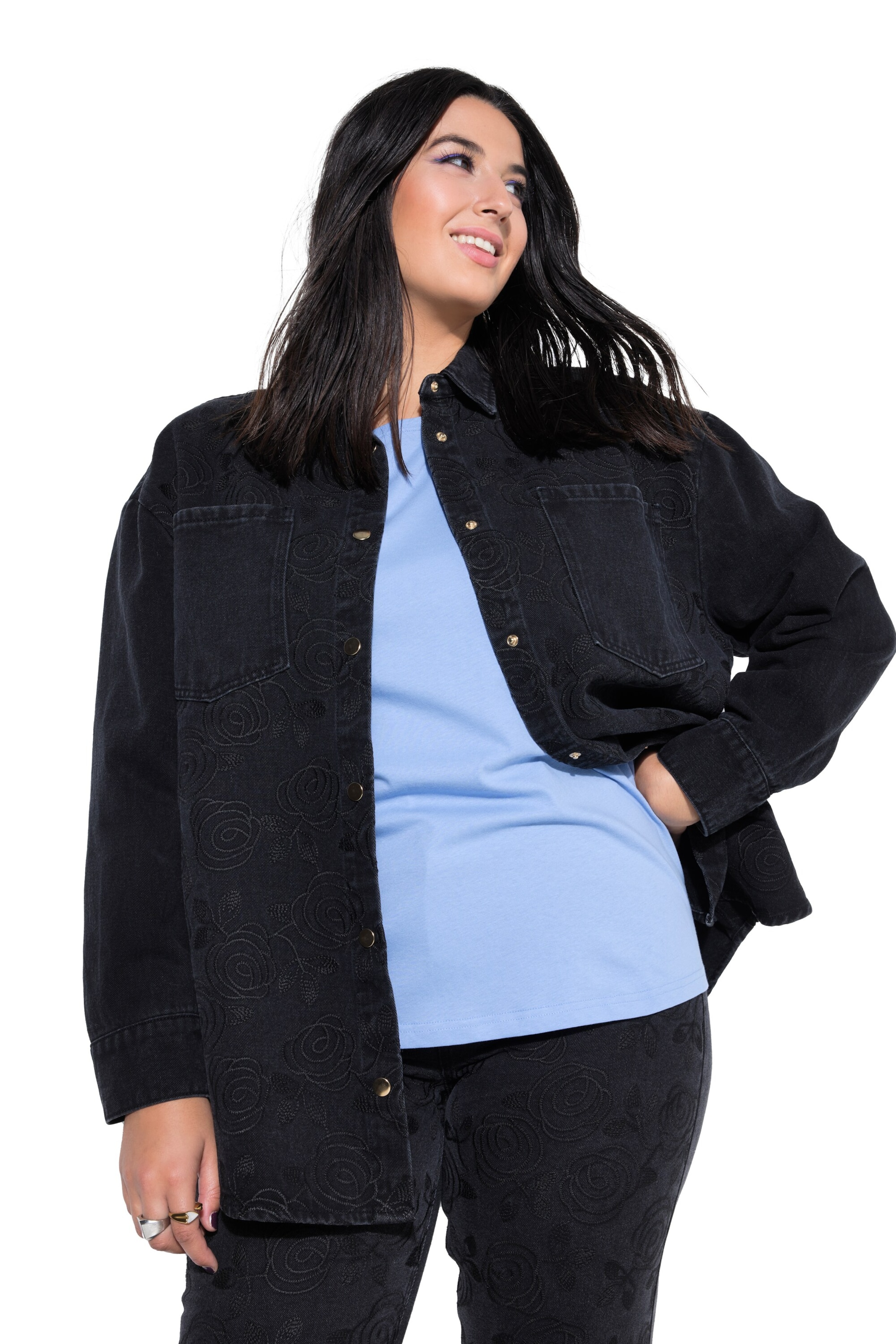 Studio Untold Куртка для межсезонья в черном дениме
Studio Untold Куртка для межсезонья в черном дениме