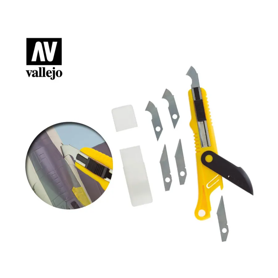 Инструмент для резки пластика и 5 запасных лезвий, Painting Accessories (Vallejo)