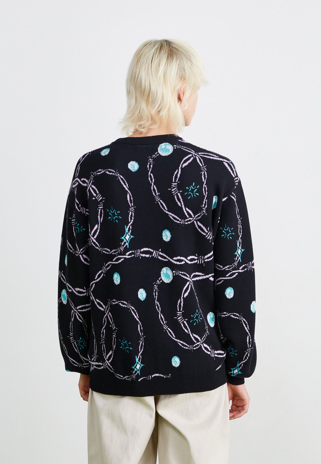 Джемпер LUCKY GEM CREW Santa Cruz, черный
Джемпер LUCKY GEM CREW Santa Cruz, черный