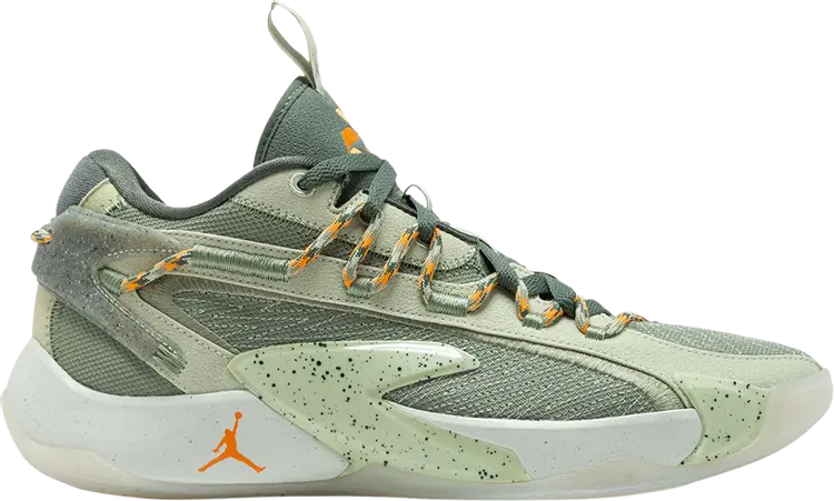 Кроссовки Jordan Luka 2 'Olive Aura', серый
Кроссовки Jordan Luka 2 'Olive Aura', серый