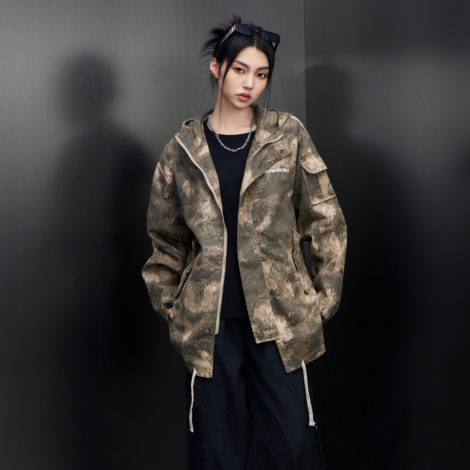 Куртка унисекс хаки Kawasaki
Куртка унисекс хаки Kawasaki