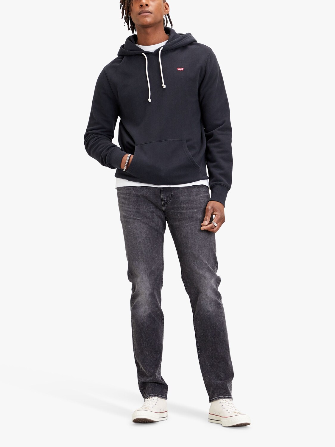 Толстовка с оригинальным логотипом Levi's, минерал черный
Толстовка с оригинальным логотипом Levi's, минерал черный