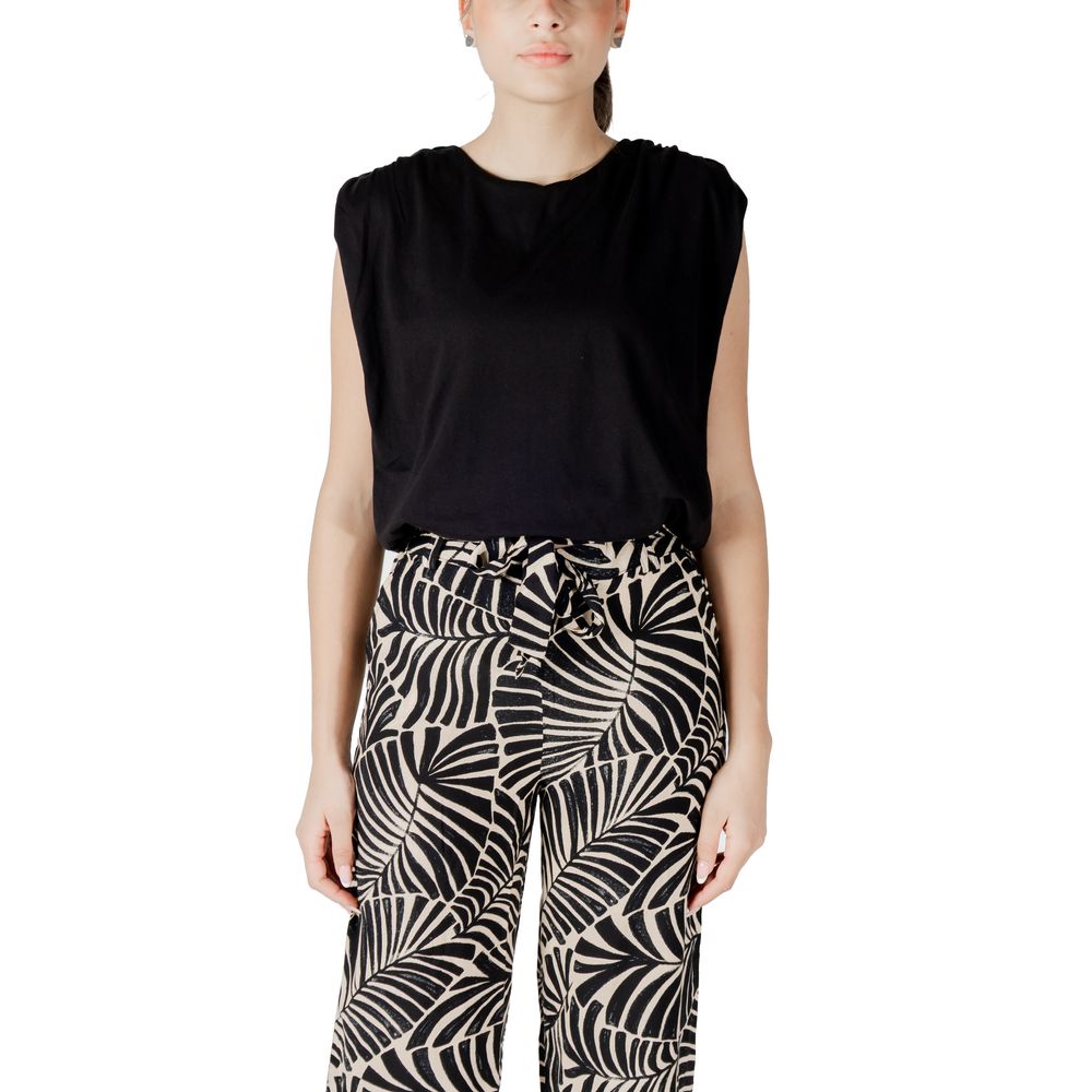 Черный хлопковый топ Jacqueline De Yong
Черный хлопковый топ Jacqueline De Yong