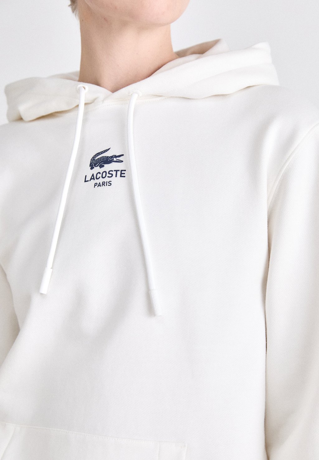 Толстовка с капюшоном UNISEX Lacoste, молочный
Толстовка с капюшоном UNISEX Lacoste, молочный