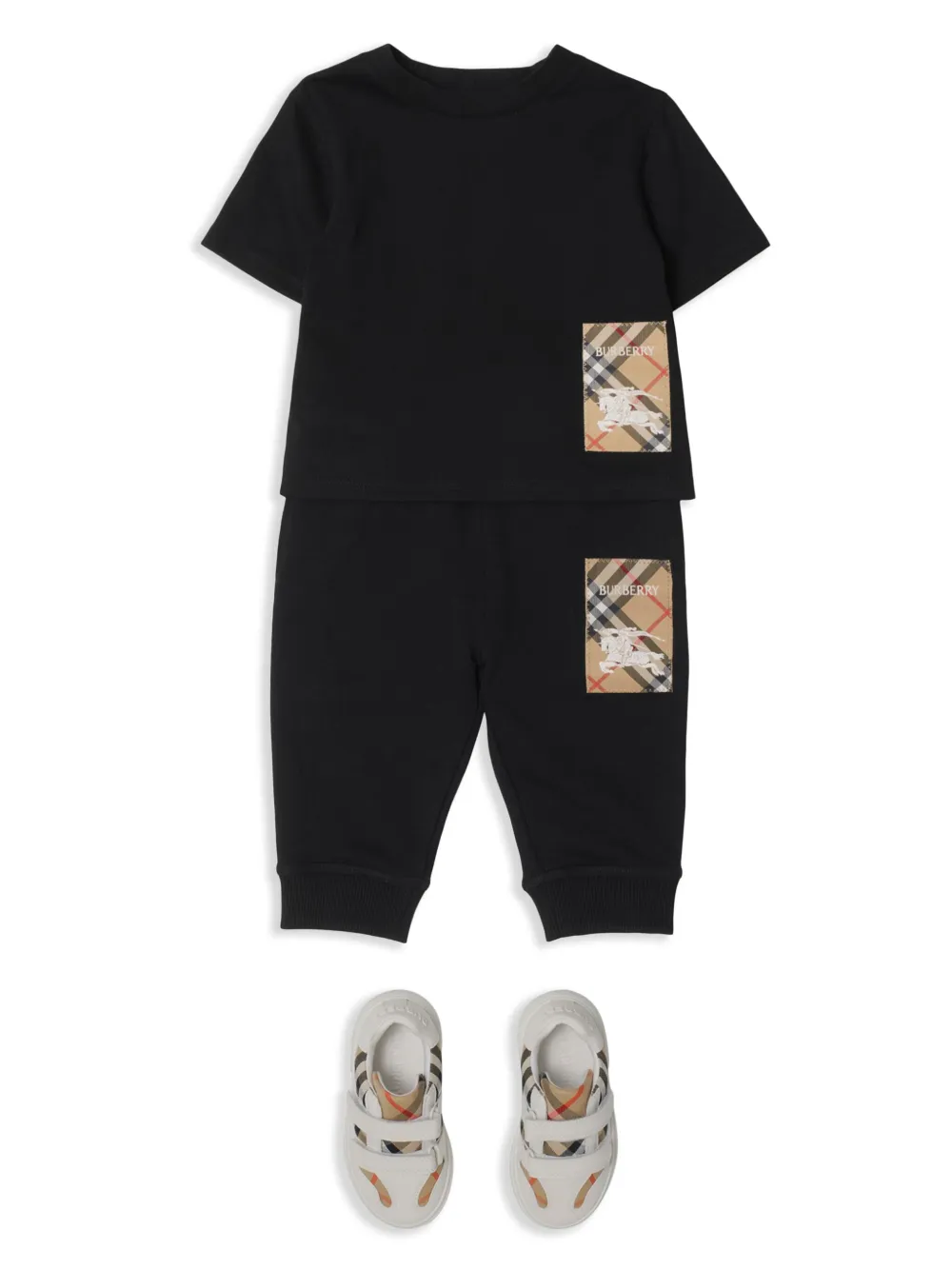 Клетчатая футболка с нашивкой-логотипом BURBERRY KIDS, черный
Клетчатая футболка с нашивкой-логотипом BURBERRY KIDS, черный
