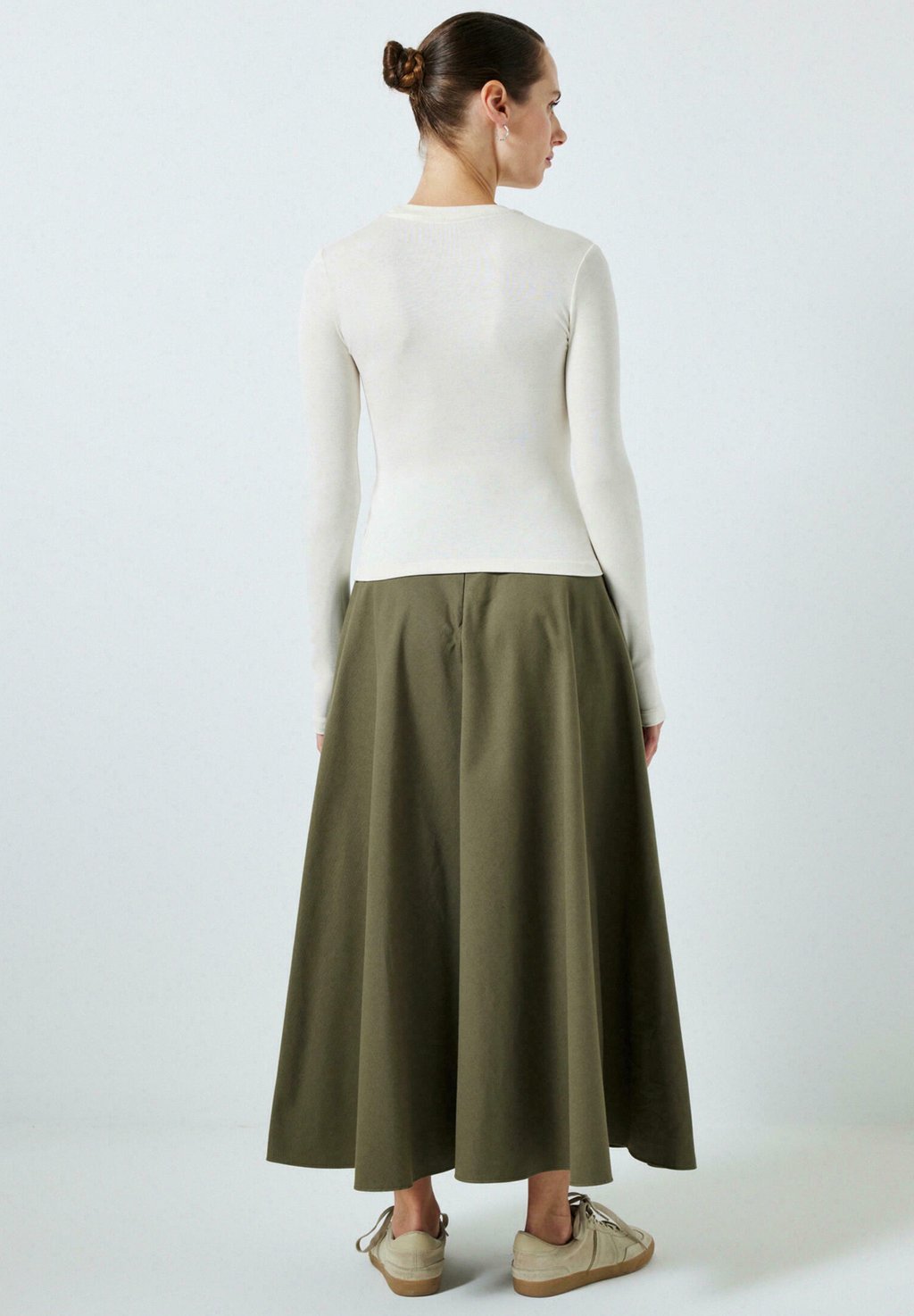 Топ с длинными рукавами BASIC BODY Touché Privé, белый
Топ с длинными рукавами BASIC BODY Touché Privé, белый