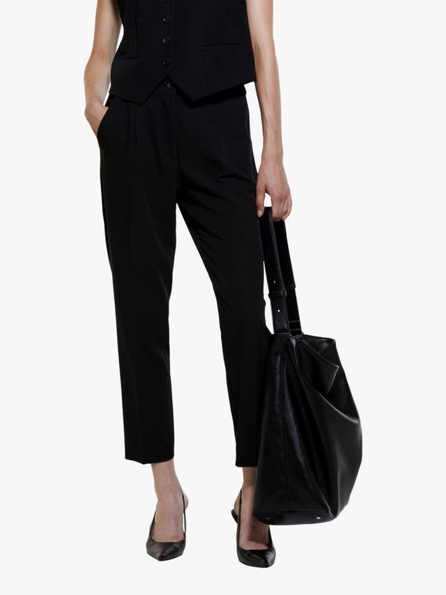 Брюки плиссе с эластичной посадкой SISLEY, Black
Брюки плиссе с эластичной посадкой SISLEY, Black