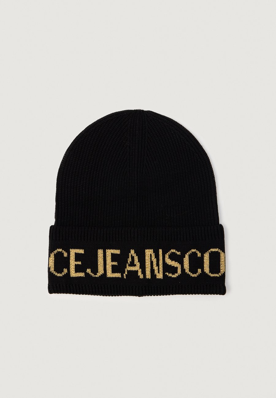 Шапка Versace Jeans Couture BIG UNISEX, Black/Gold Coloured/Black
Шапка Versace Jeans Couture BIG UNISEX, Black/Gold Coloured/Black