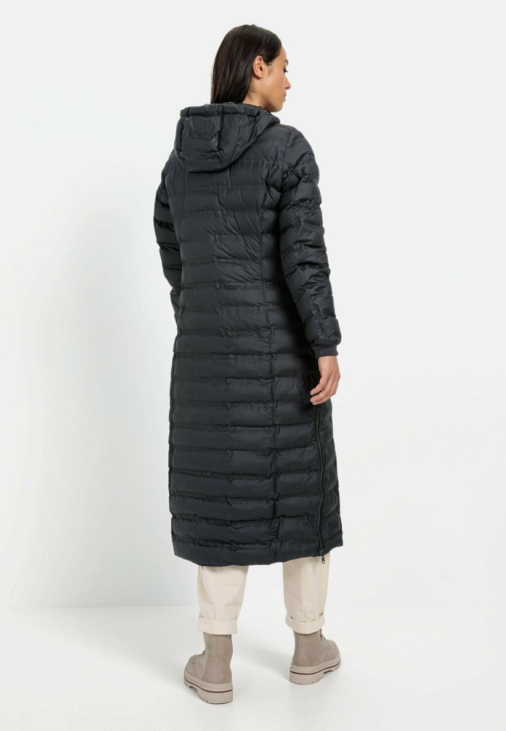 Зимнее пальто FUNKTIONS camel active, черный
Зимнее пальто FUNKTIONS camel active, черный