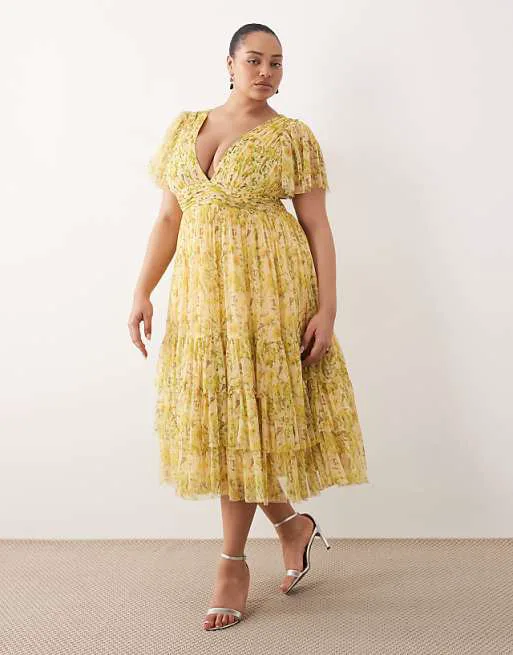 Желтое платье миди Lace & Beads Madison Plus с цветочным принтом
Желтое платье миди Lace & Beads Madison Plus с цветочным принтом