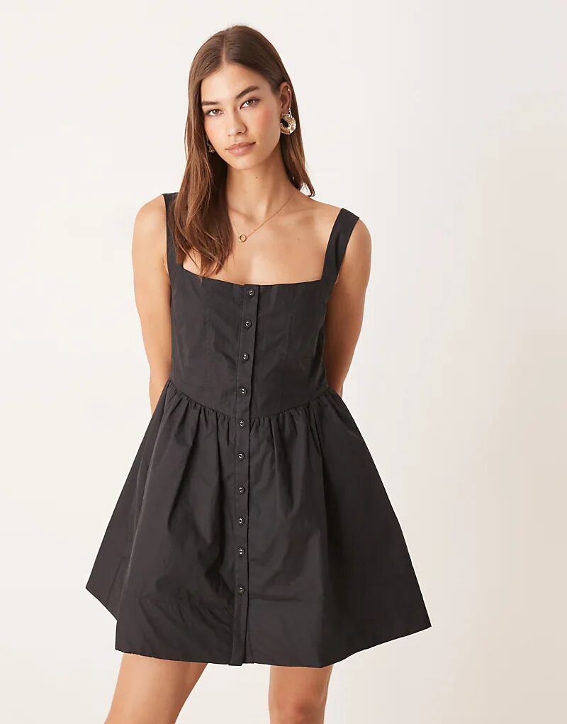 Платье-корсет с квадратным вырезом, мини, черное
Платье-корсет с квадратным вырезом, мини, черное