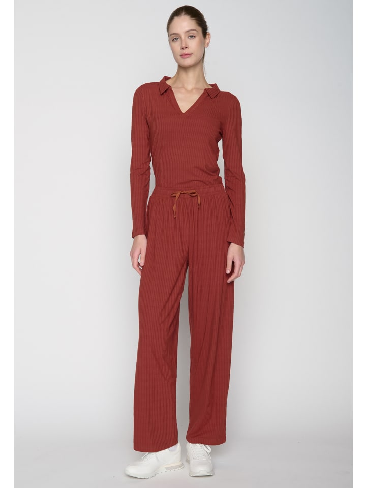 Тканевые брюки GreenBomb
Тканевые брюки GreenBomb