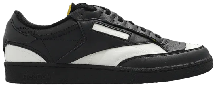 Кроссовки Maison Margiela x Reebok Club C, черный
Кроссовки Maison Margiela x Reebok Club C, черный