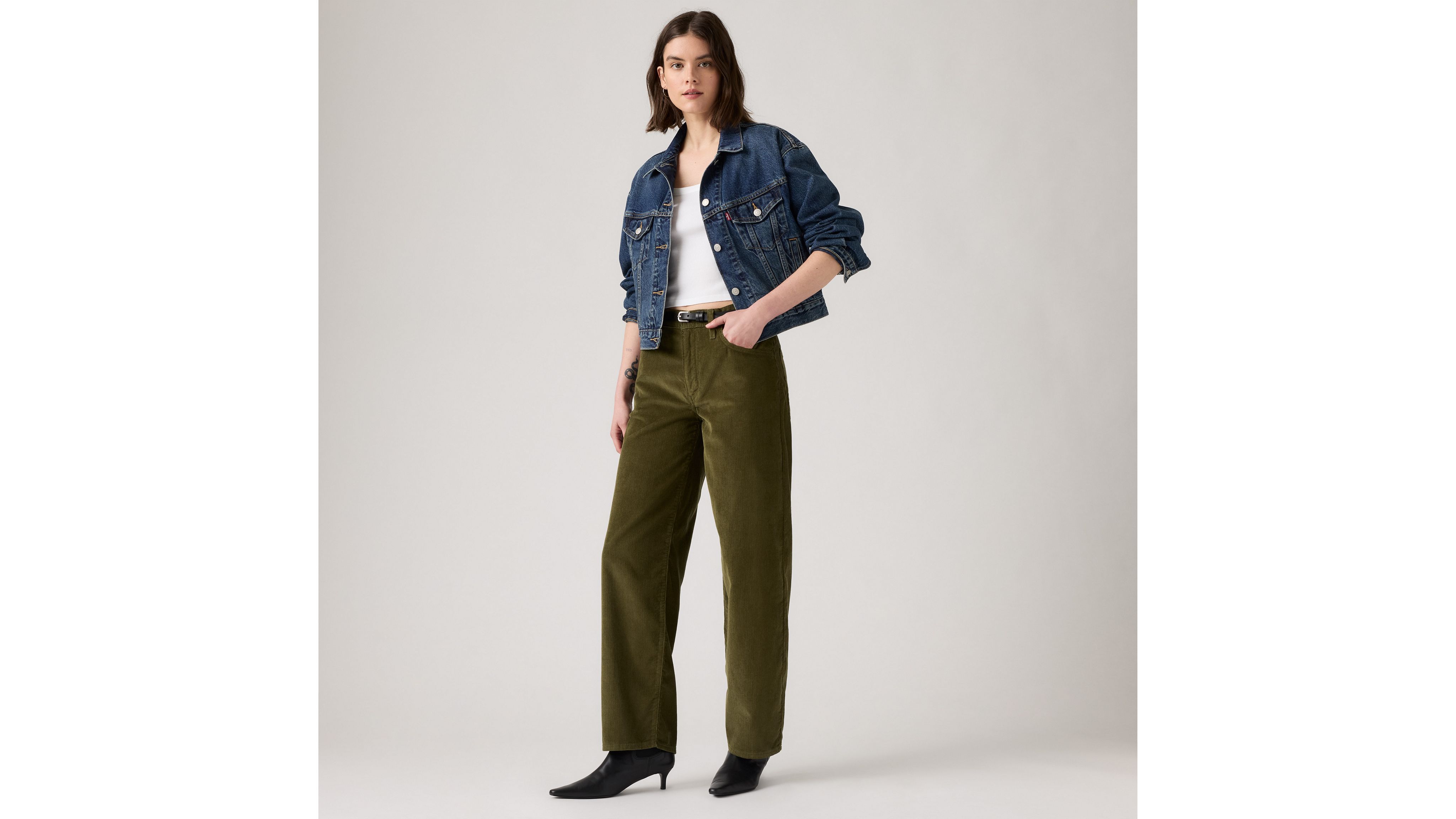 Женские вельветовые брюки Baggy Dad Levi's, Ivy Green - Green
Женские вельветовые брюки Baggy Dad Levi's, Ivy Green - Green