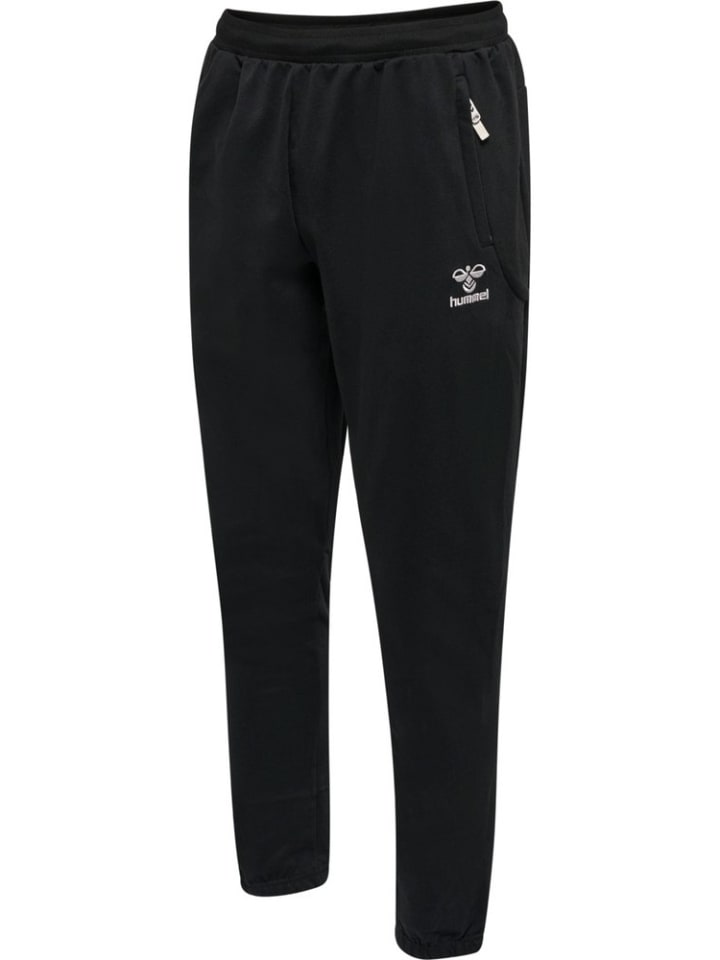 Черные спортивные штаны Hummel
Черные спортивные штаны Hummel