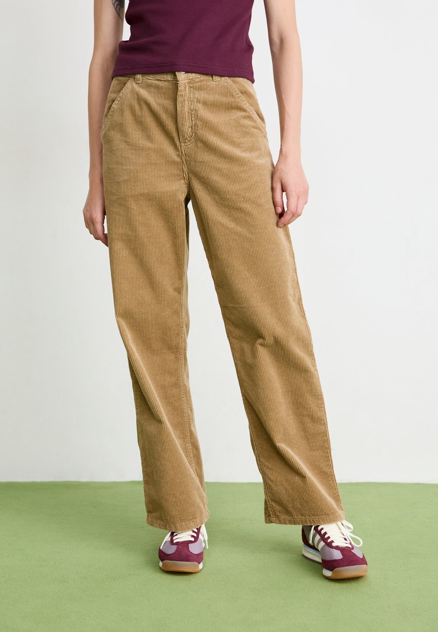 Брюки Carhartt WIP SIMPLE PANT, Beige
Брюки Carhartt WIP SIMPLE PANT, Beige