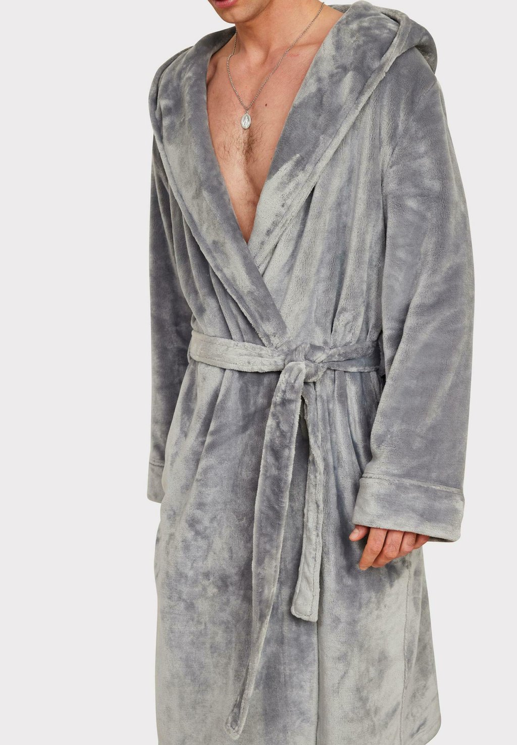 Халат DARK GREY DRESSING GOWN Chelsea Peers, серый
Халат DARK GREY DRESSING GOWN Chelsea Peers, серый