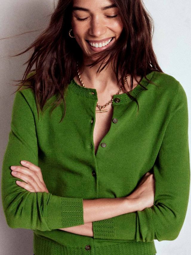Кардиган с круглым вырезом Emilia Boden, Promenade Green
Кардиган с круглым вырезом Emilia Boden, Promenade Green