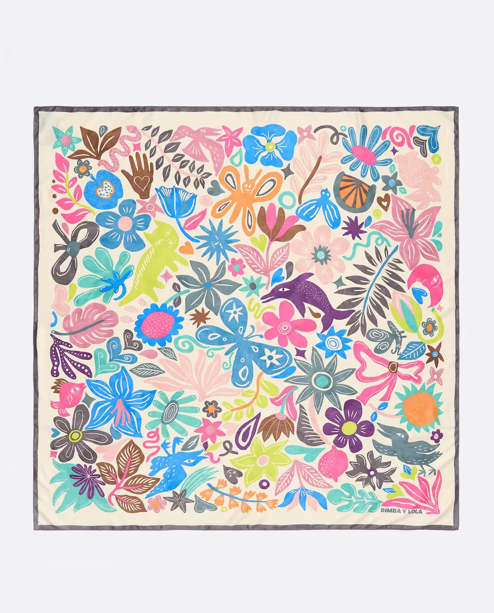 Женский шарф с цветочным и анималистичным принтом Bimba y Lola, белый
Женский шарф с цветочным и анималистичным принтом Bimba y Lola, белый