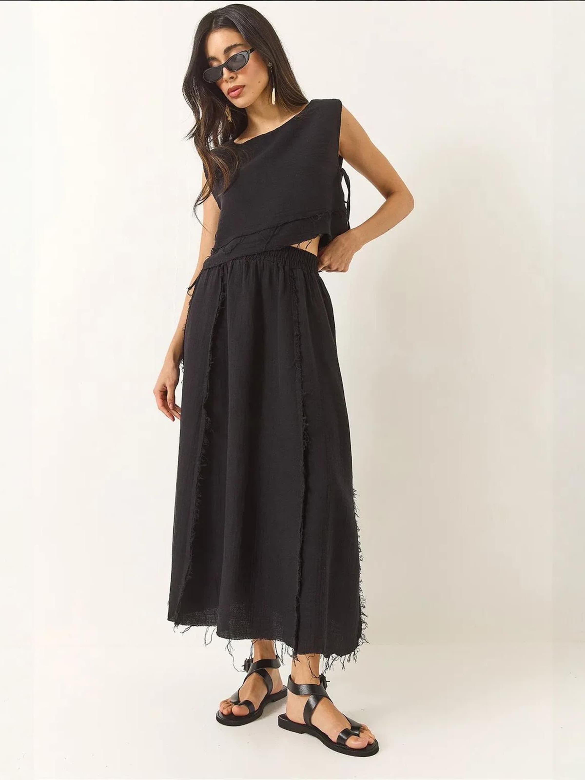 Bianco Lucci Workwear в черном цвете
Bianco Lucci Workwear в черном цвете