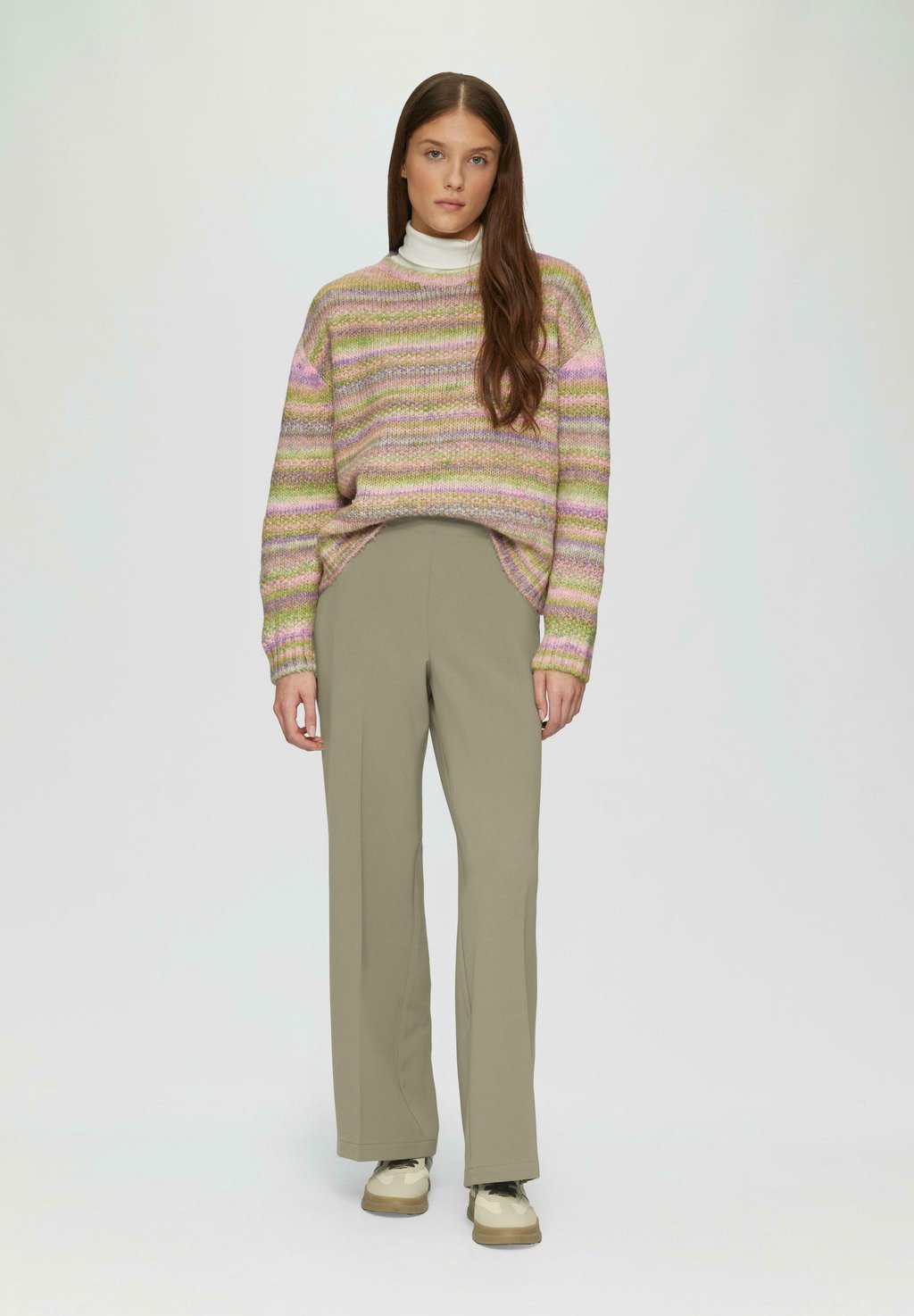 Брюки WIDE AUS TWILL MIT ELASTISCHEM BUND s.Oliver, светло-коричневый
Брюки WIDE AUS TWILL MIT ELASTISCHEM BUND s.Oliver, светло-коричневый