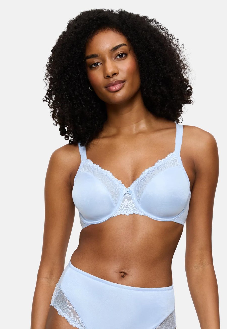 Бюстгальтер Triumph LADYFORM SOFT, Ice/Light Blue
Бюстгальтер Triumph LADYFORM SOFT, Ice/Light Blue
