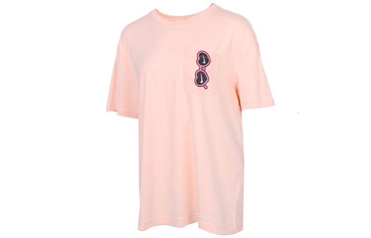 Футболка женская Nike
Футболка женская Nike