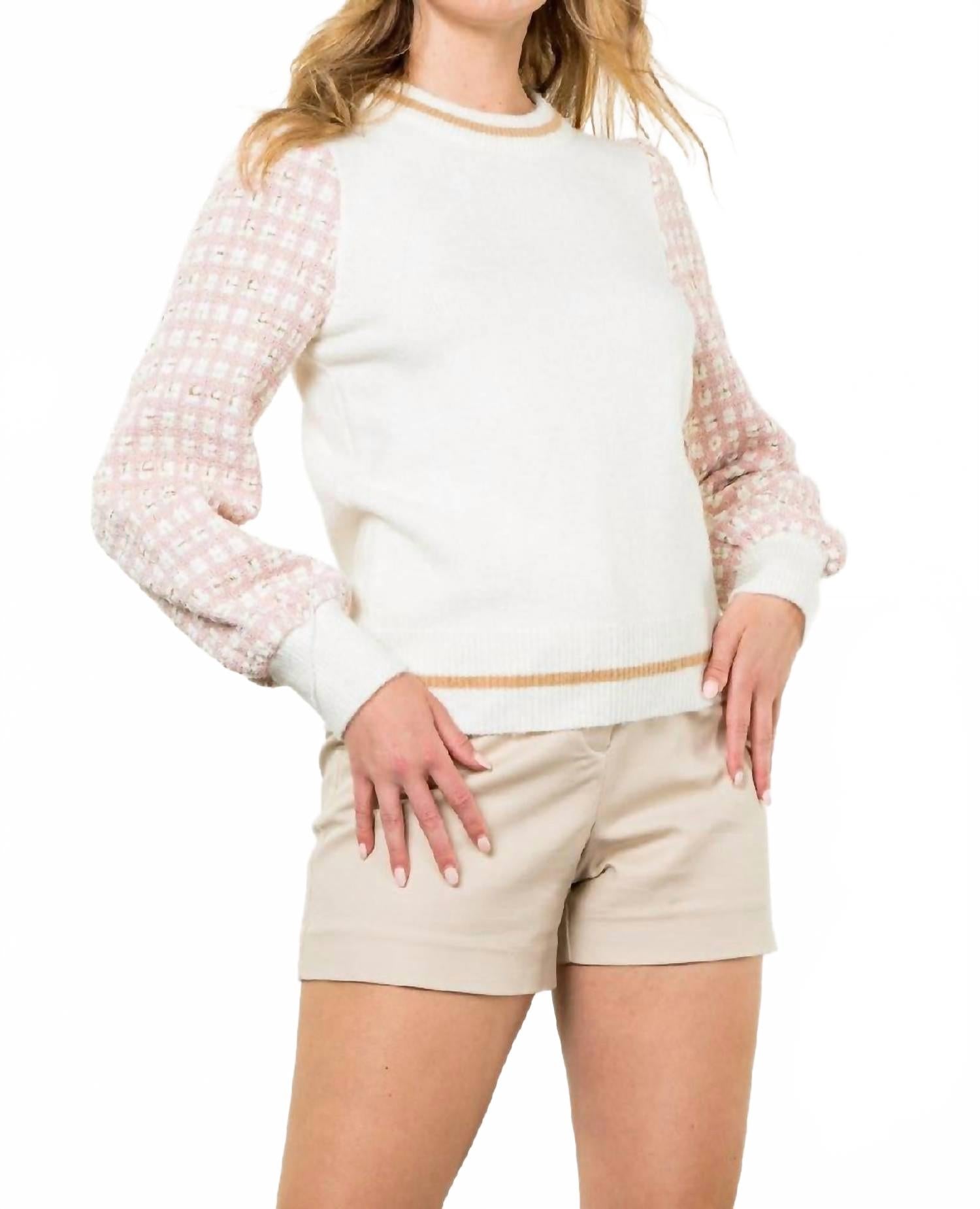 Твидовый свитер с рукавами в кремово-розовом цвете THML
Твидовый свитер с рукавами в кремово-розовом цвете THML