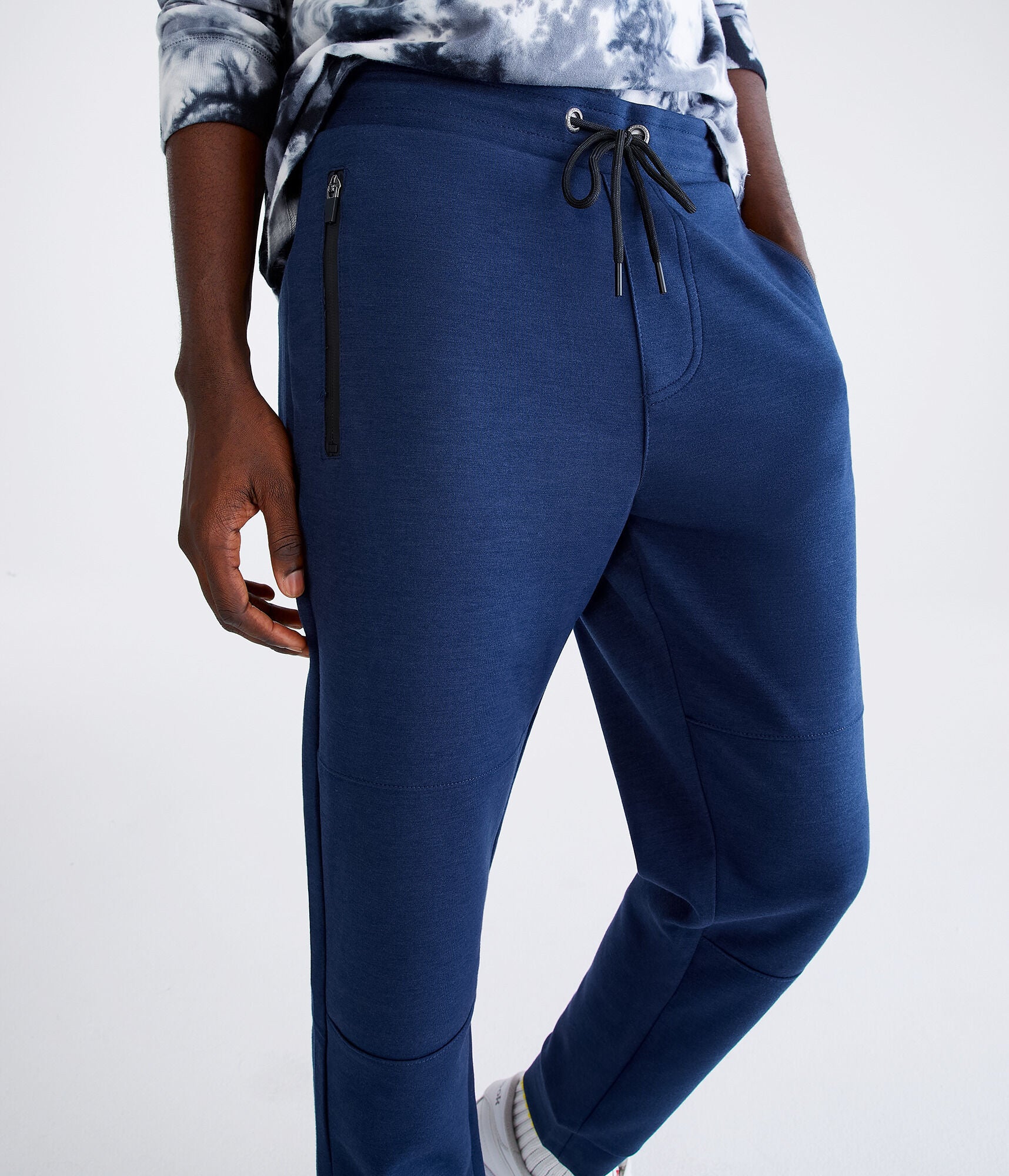 Aeropostale мужские спортивные штаны Air Softspun Tech Fleece Jogger, цвет navy 414
Aeropostale мужские спортивные штаны Air Softspun Tech Fleece Jogger, цвет navy 414