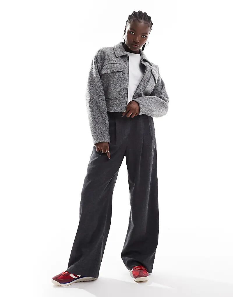 Куртка-бомбер с воротником серого цвета JJXX, Серый, Куртка-бомбер с воротником серого цвета JJXX
Куртка-бомбер с воротником серого цвета JJXX, Серый, Куртка-бомбер с воротником серого цвета JJXX