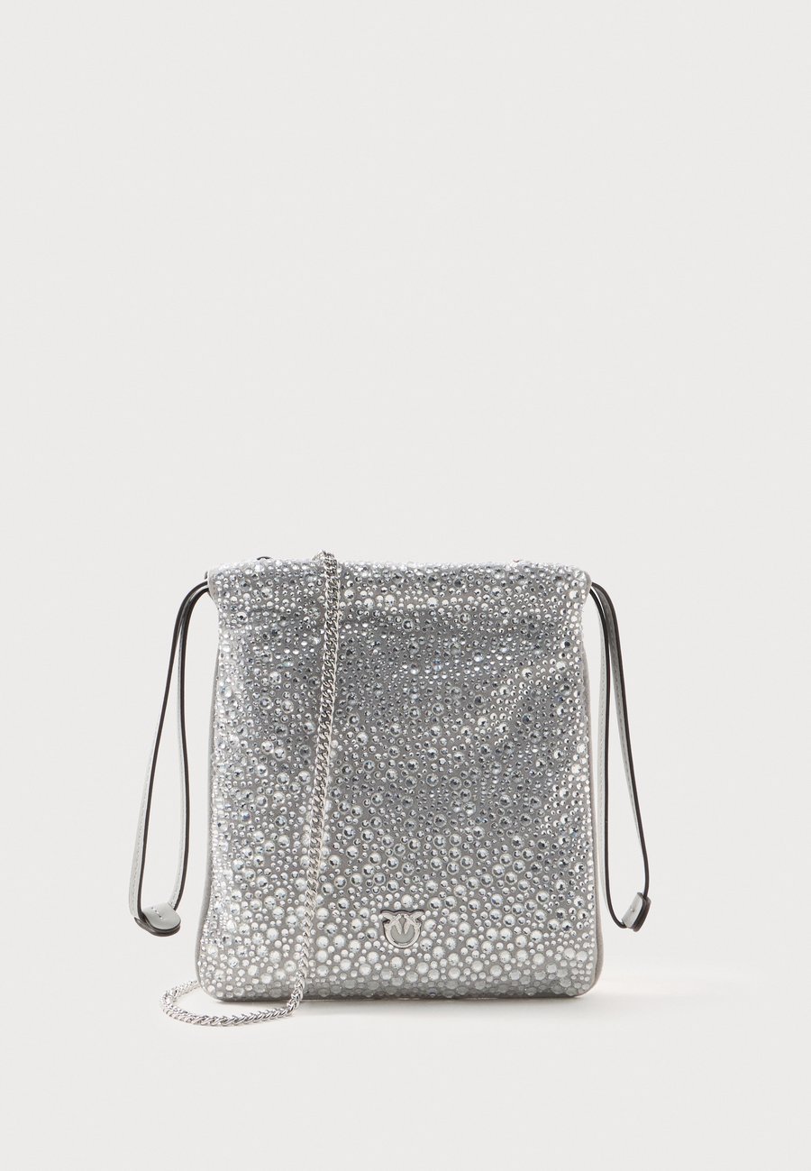 Сумка кросс-боди Pinko SLOUCHY COULISSE BABY FULL STRASS, Silver-Coloured
Сумка кросс-боди Pinko SLOUCHY COULISSE BABY FULL STRASS, Silver-Coloured