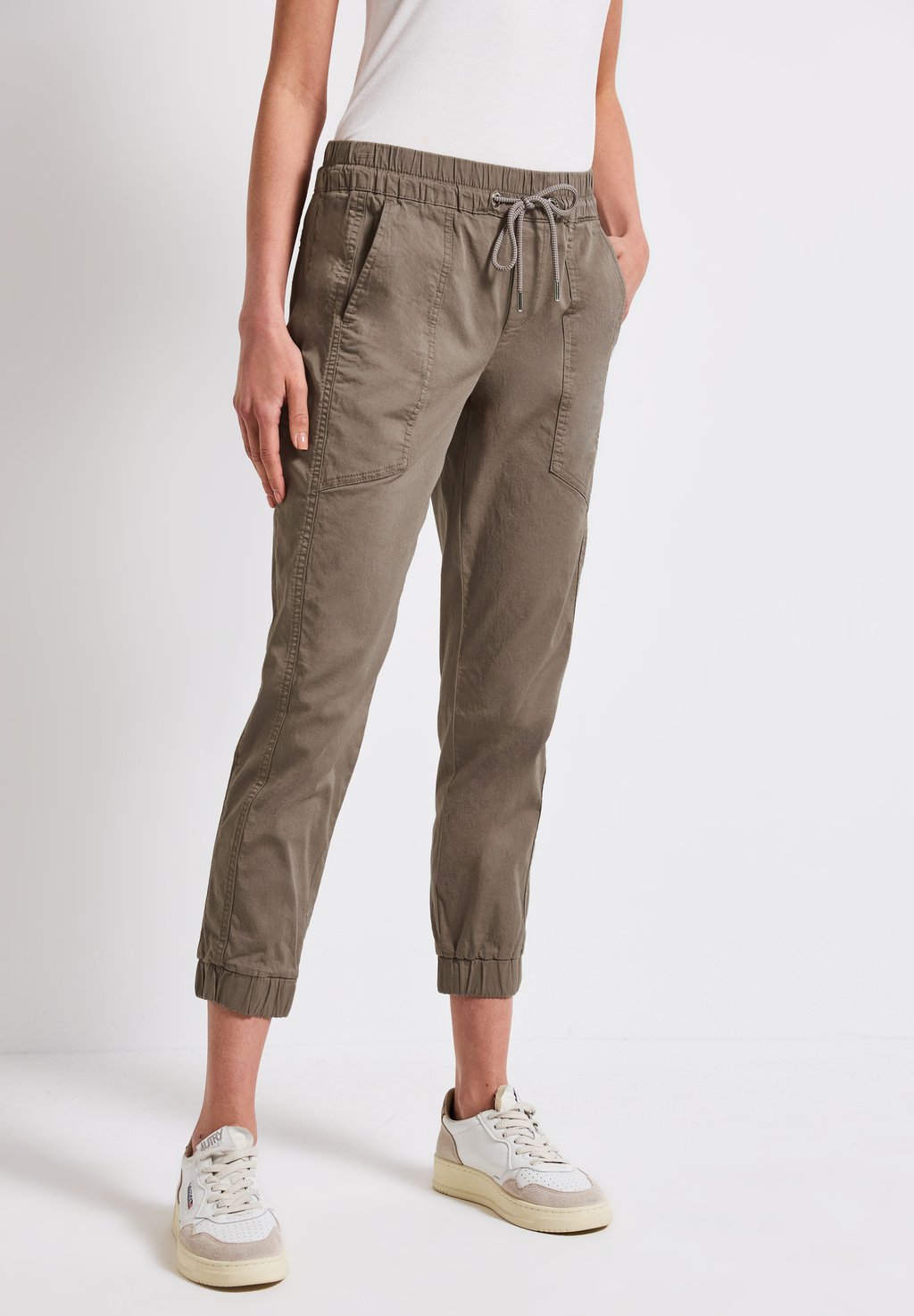 Спортивные штаны Street One, цвет Braun
Спортивные штаны Street One, цвет Braun