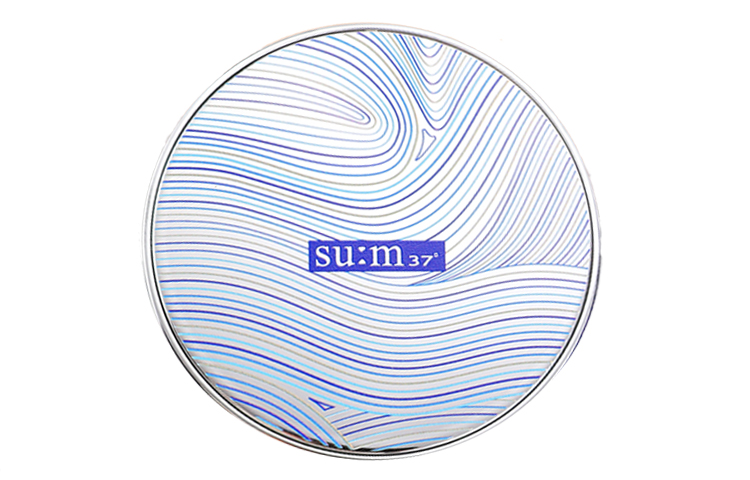 SU M37° Breath Of Surprise увлажняющая магия маскирующая CC крем-пудра в подушечке Size 1 Color SU:M37°, Hydrating Surprise Air Cushion
SU M37° Breath Of Surprise увлажняющая магия маскирующая CC крем-пудра в подушечке Size 1 Color SU:M37°, Hydrating Surprise Air Cushion