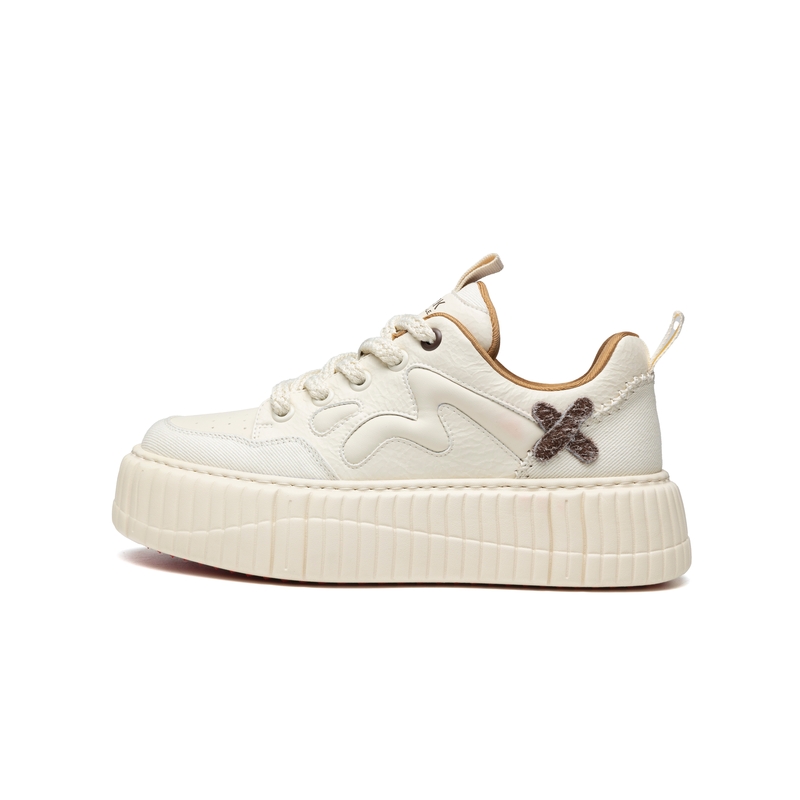 Износостойкая дышащая повседневная обувь для мужчин FAIRWHALE, Obsidian Black
Износостойкая дышащая повседневная обувь для мужчин FAIRWHALE, Obsidian Black