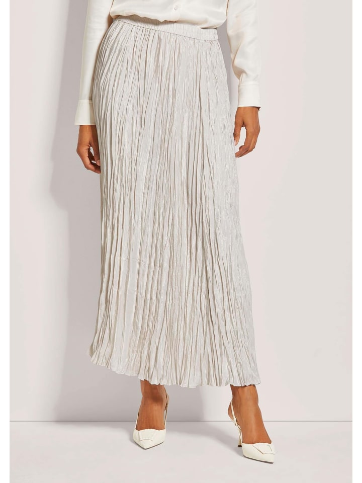 MADELEINE Длинная юбка с жатыми складками жемчужно-белого цвета
MADELEINE Длинная юбка с жатыми складками жемчужно-белого цвета