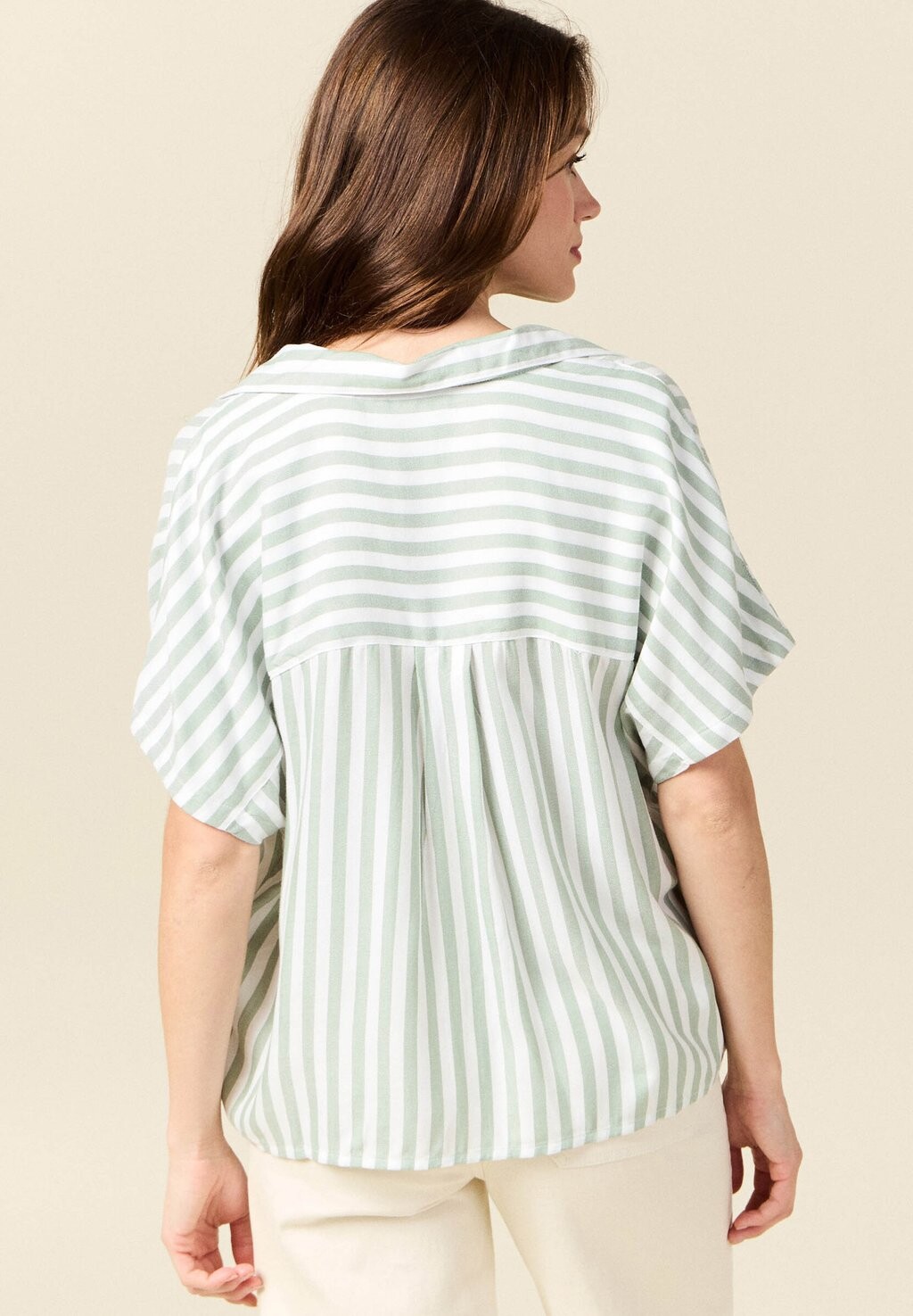 Блузка на пуговицах BONOBO Jeans, оливковый
Блузка на пуговицах BONOBO Jeans, оливковый